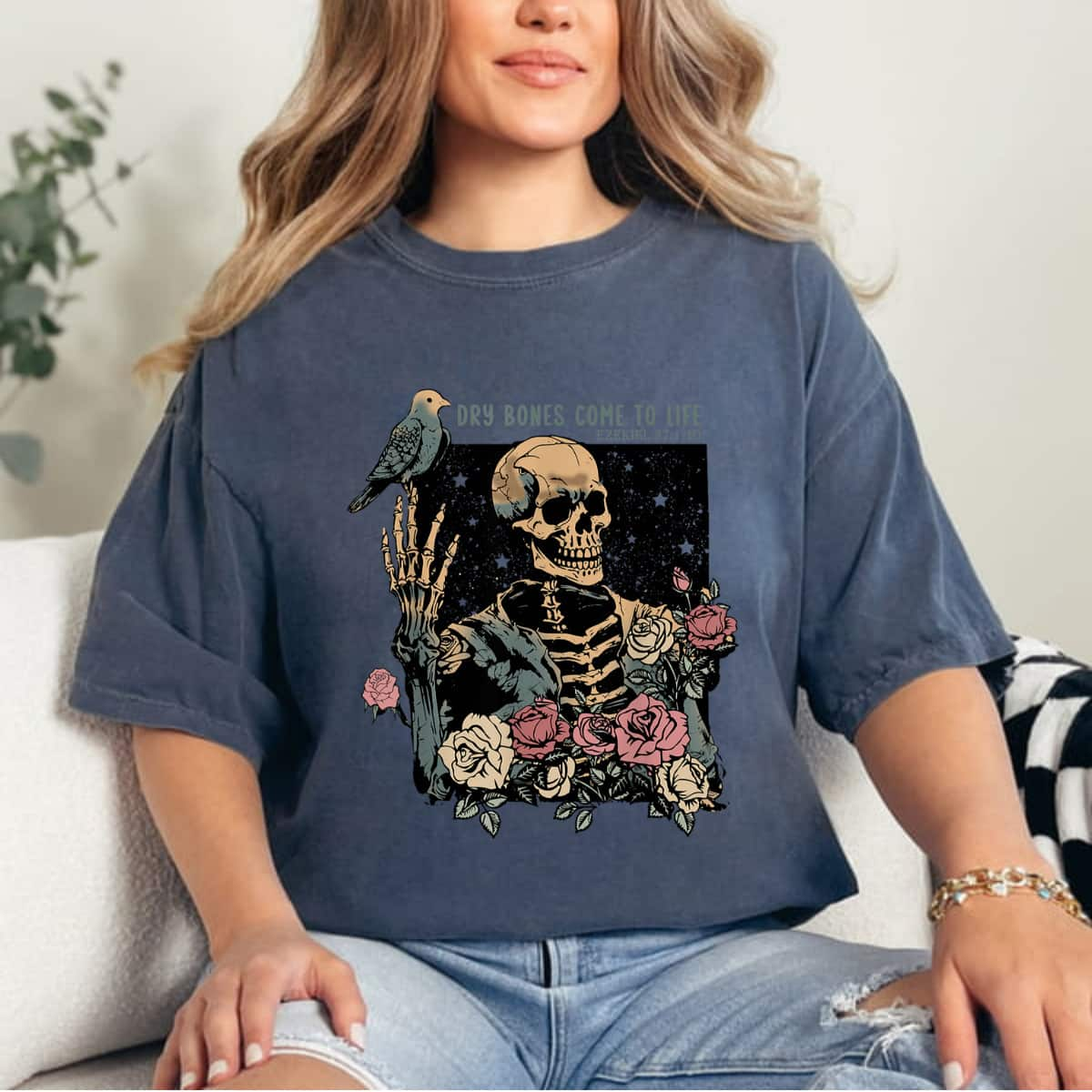 Dry Bones Come To Life Christian Skeleton Ezekiel 371-10 T-Shirt