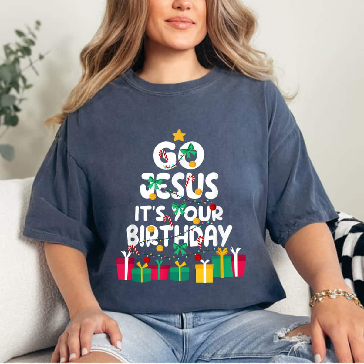 Go Jesus Its Your Birthday Funny Christmas Christian T-Shirt